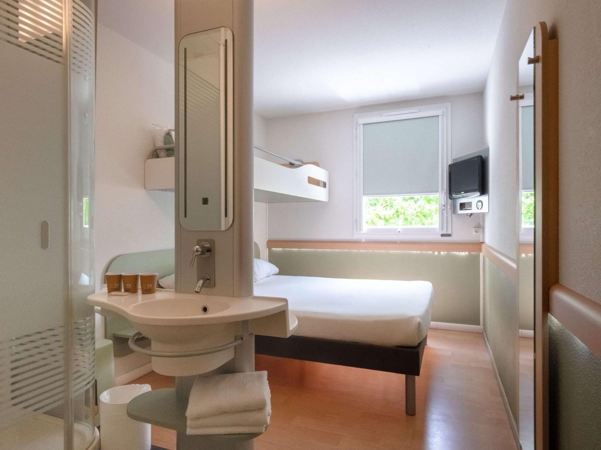 Ibis Budget Montauban Les Chaumes Kültér fotó