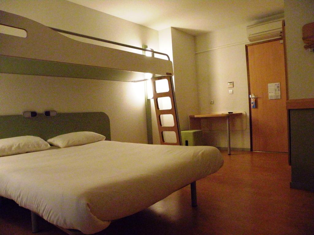 Ibis Budget Montauban Les Chaumes Szoba fotó