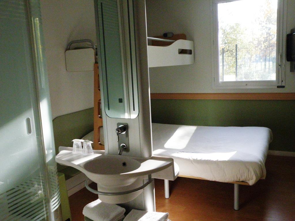 Ibis Budget Montauban Les Chaumes Kültér fotó